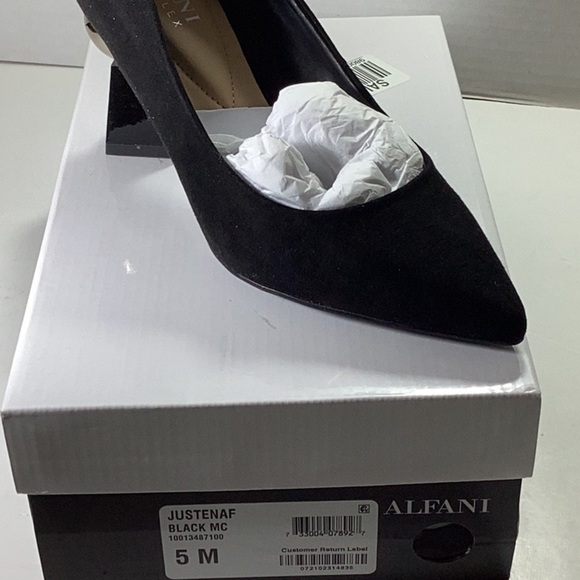 Alfani Women's Justena Pointed-Toe Pumps - Picture 7 of 7